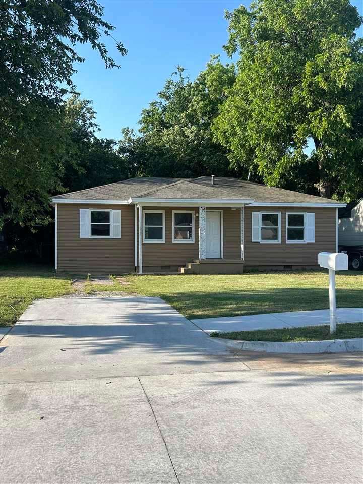 1807 NW Taylor — photo