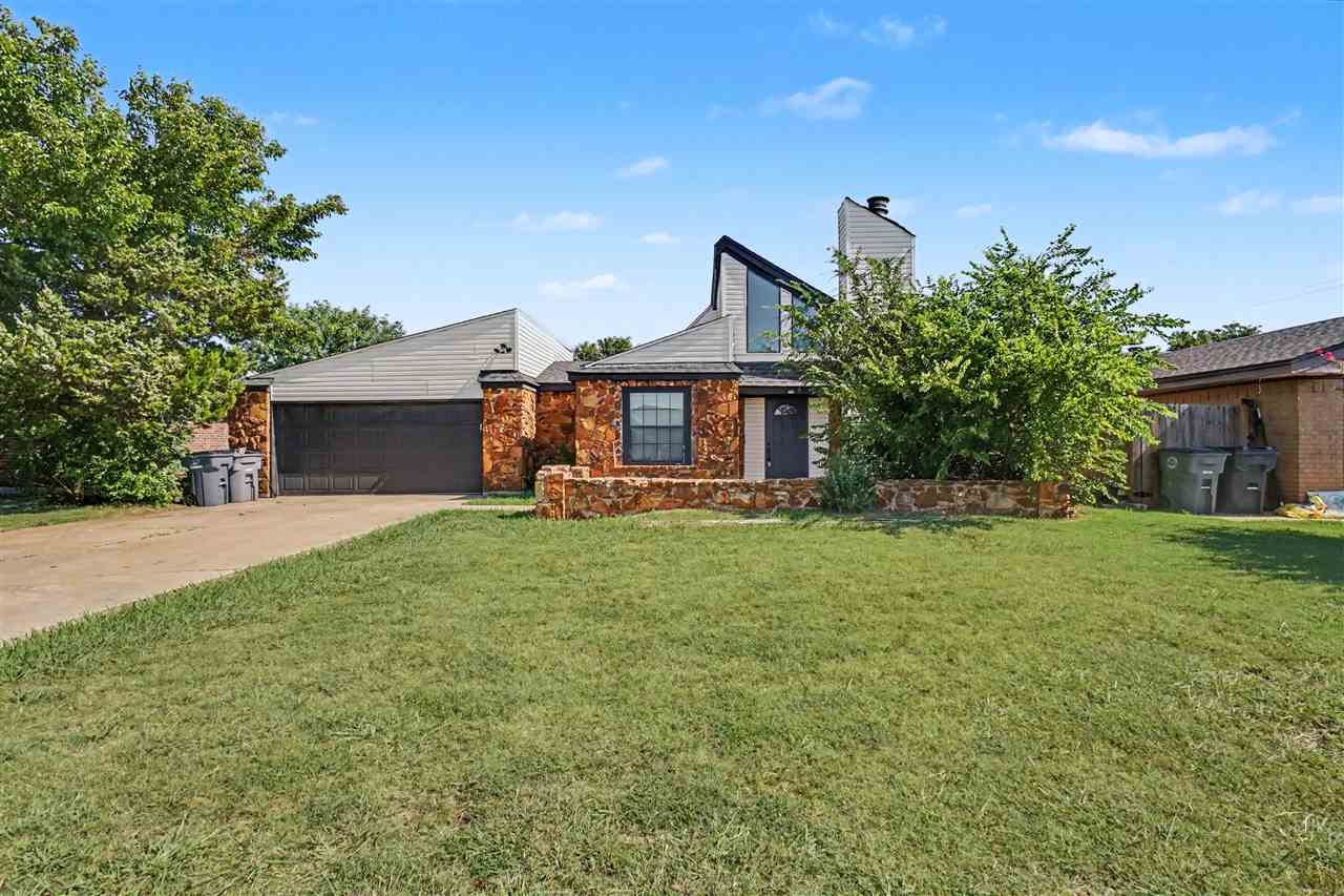 6705 SW Drakestone Blvd — photo
