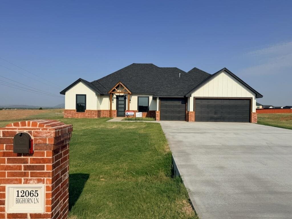 12065 Bighorn Ln. — photo