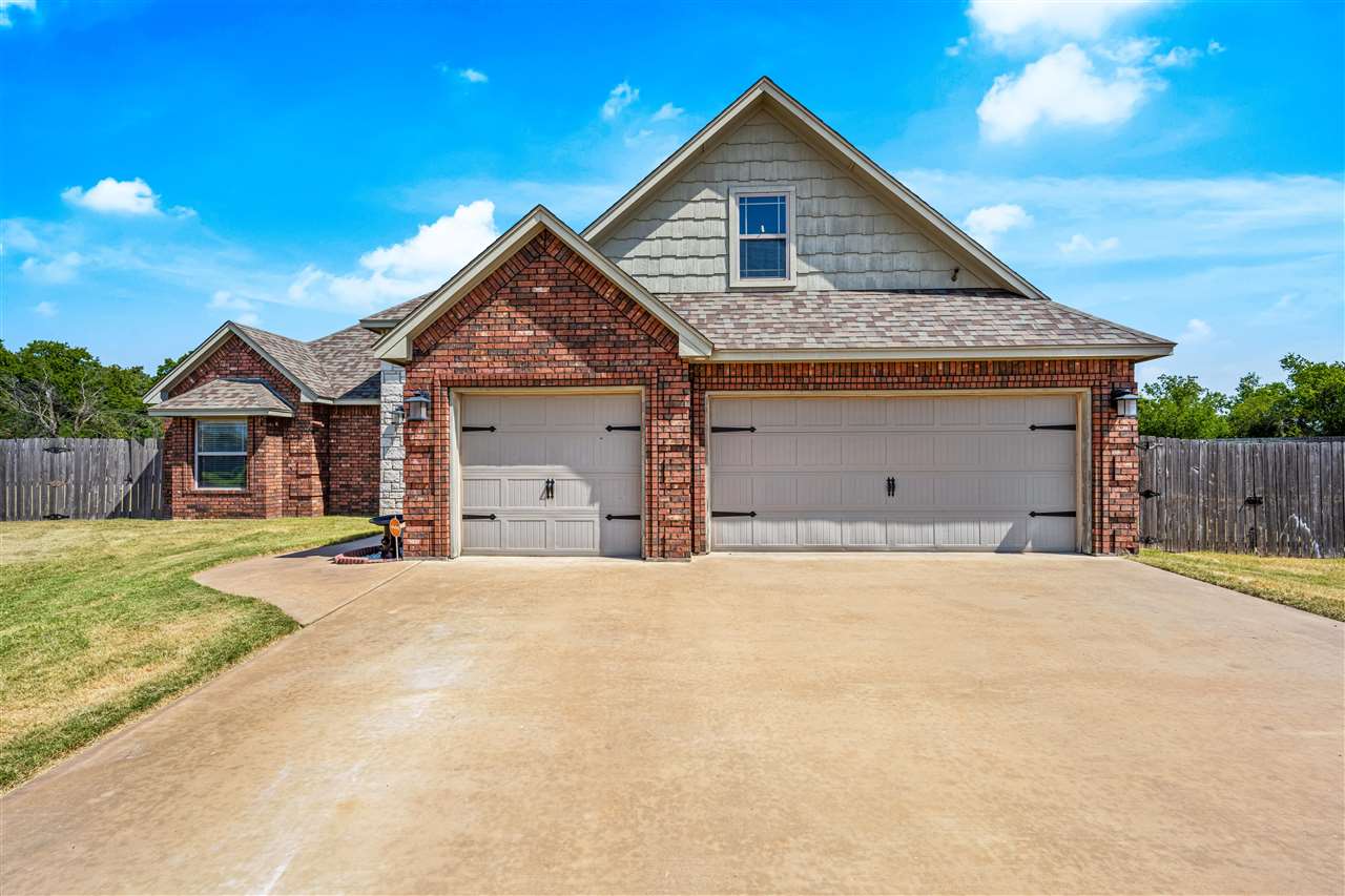 1219 NE Baybrook Drive — photo