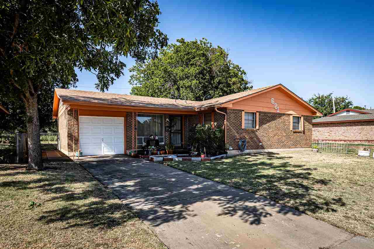 621 SW Arbuckle — photo