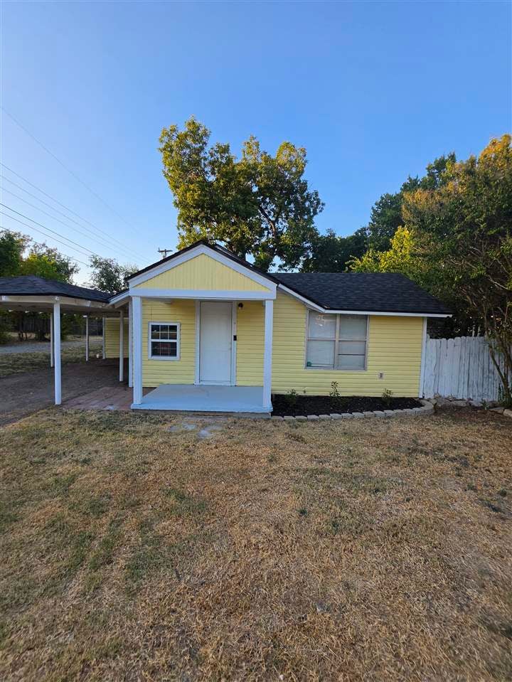 709 SW Garfield Ave — photo