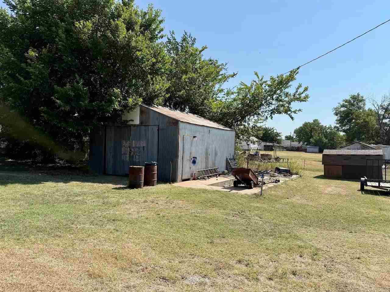 180060 N 2820 Rd — photo