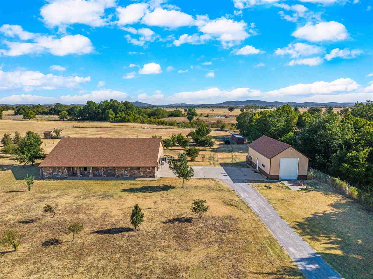 4309 NW Meers Porter Hill Road — photo