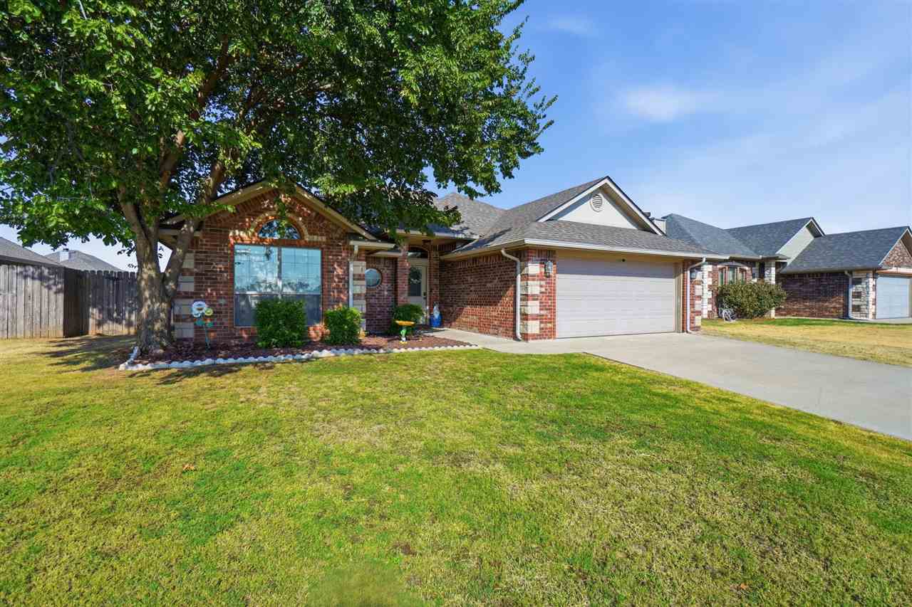 406 N Mountain Meadow Dr — photo