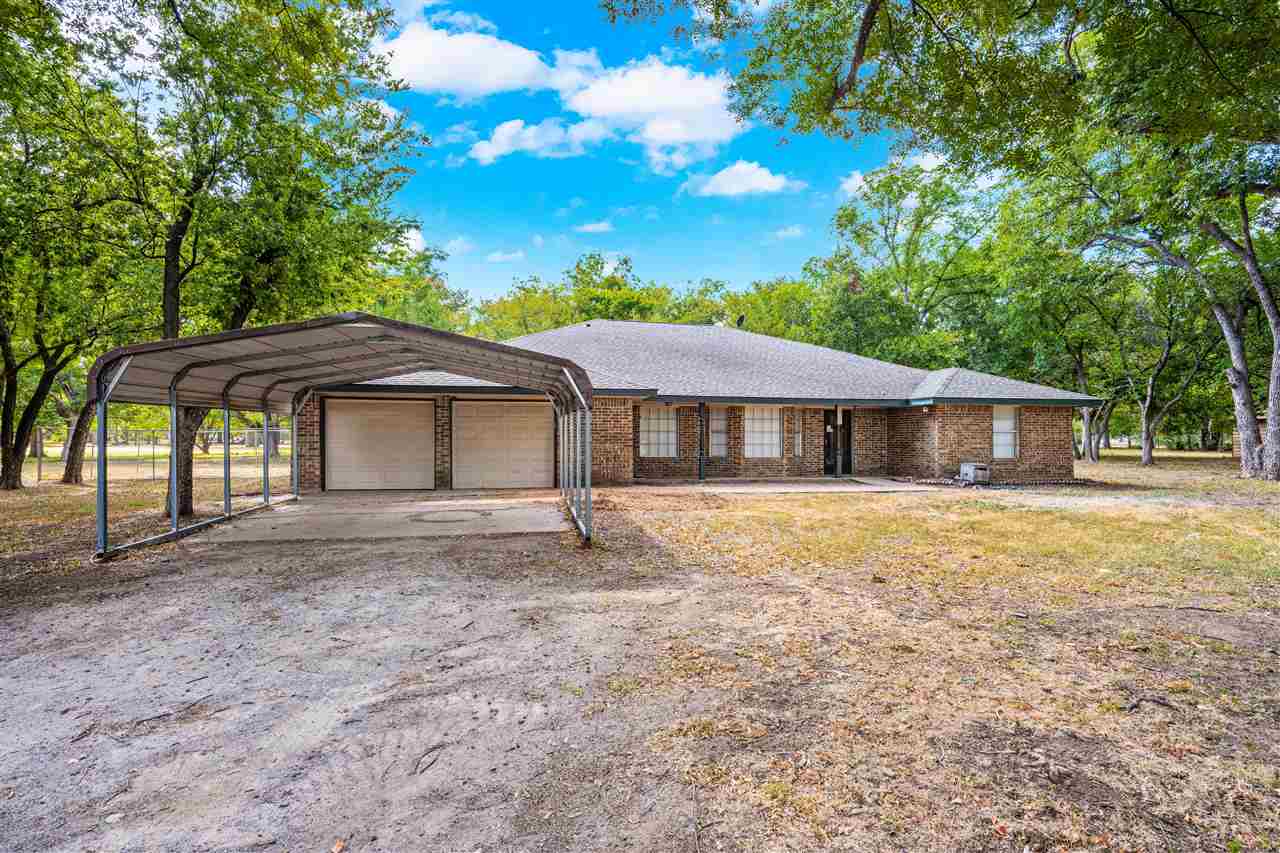 301 W Rock Creek Dr. — photo