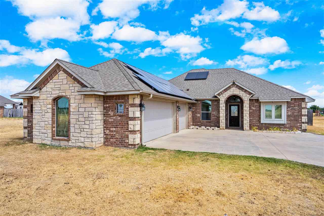 1826 Paint Road, Cache, OK 73527 — photo 2