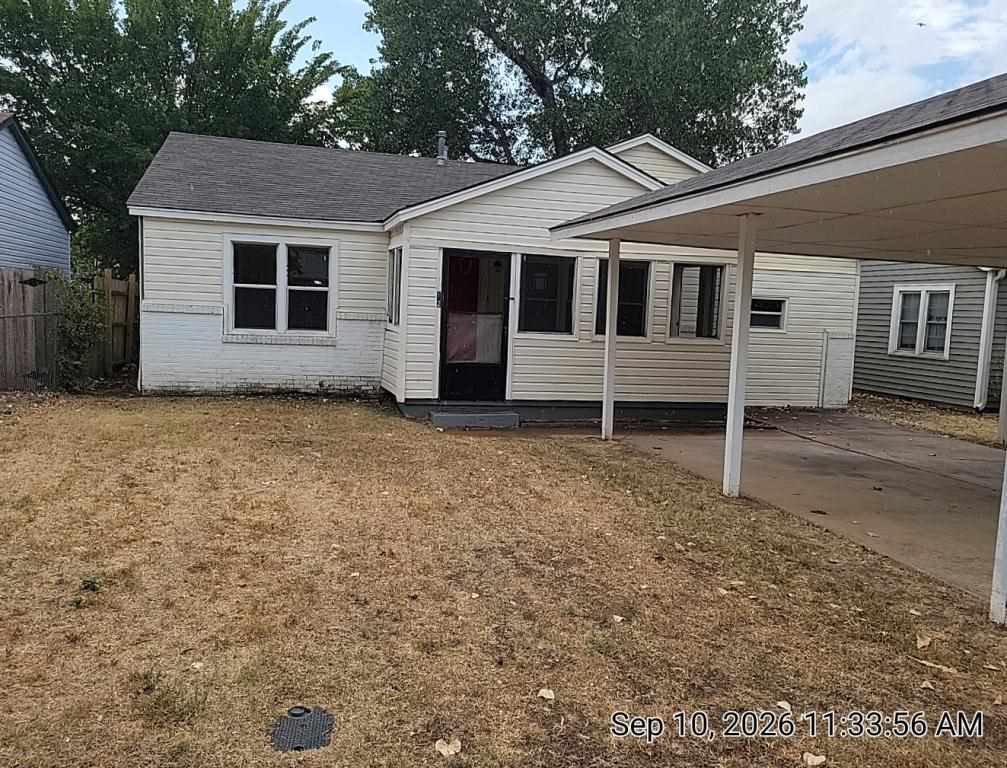 1612 NW Irwin Avenue — photo