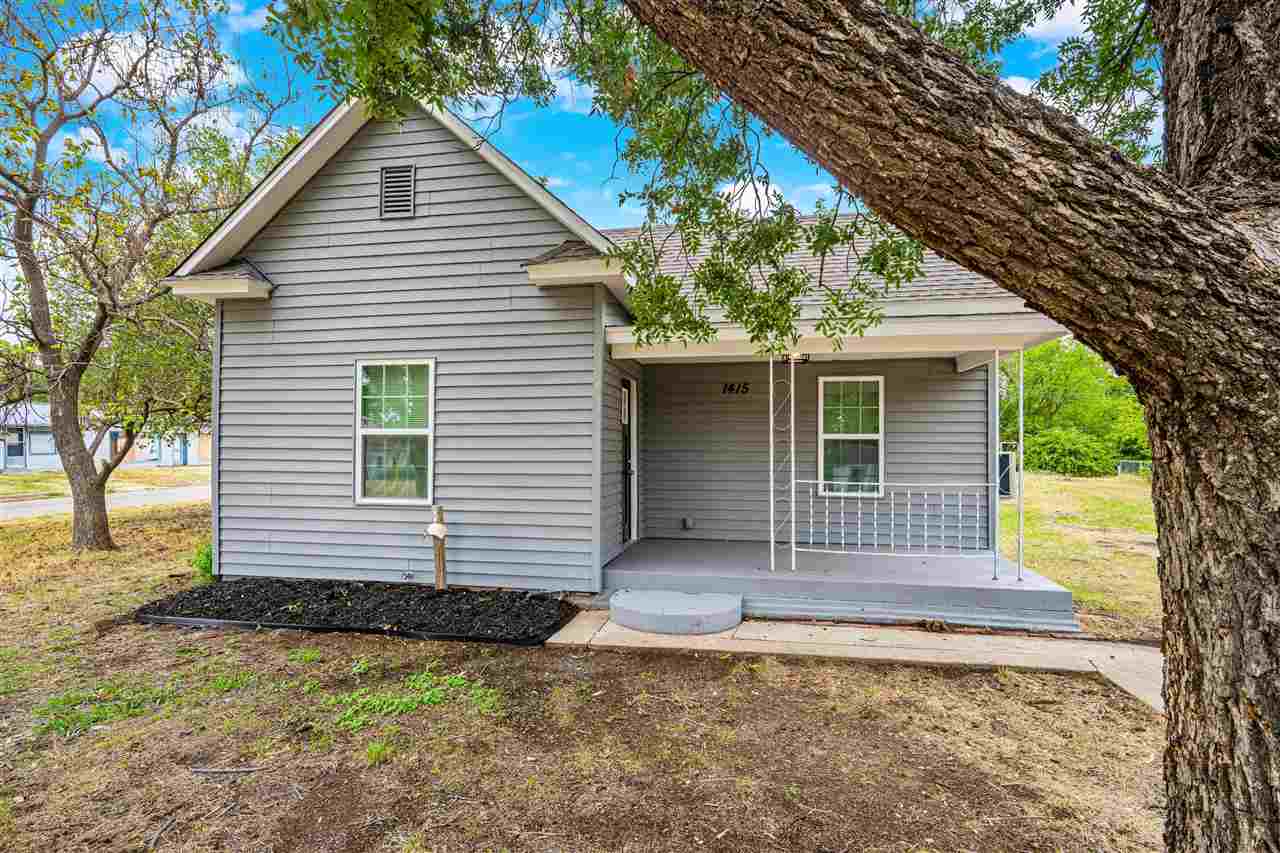 1415 SW I Avenue — photo