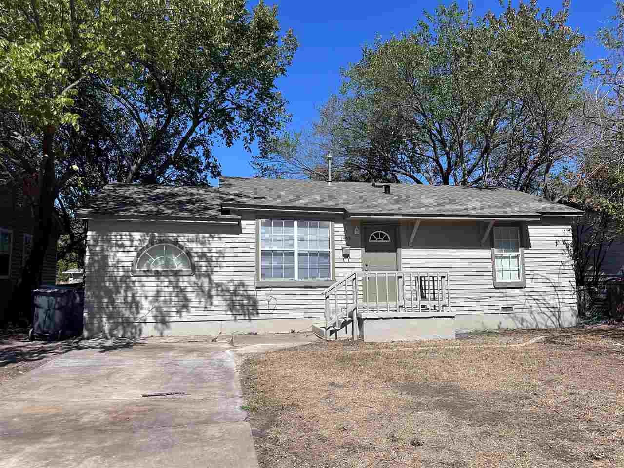 1403 NW Hoover — photo