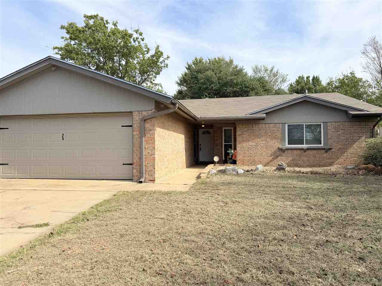 2305 NW Robinhood Drive — photo