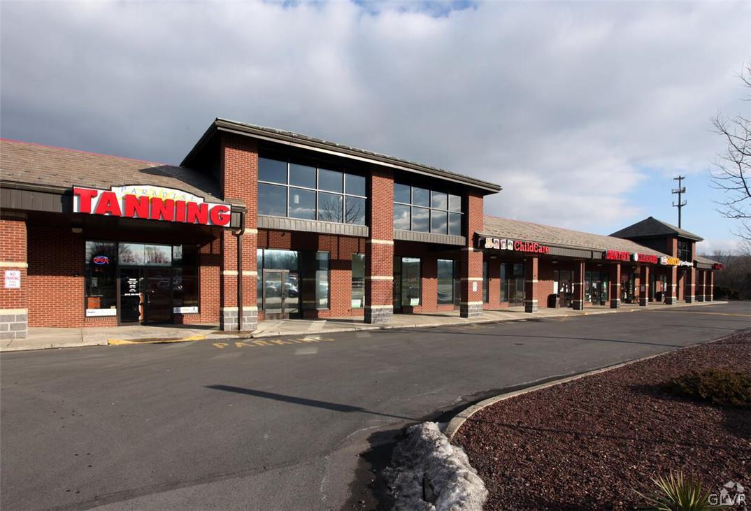 7001 North Pa Route 309 6200 Sf — photo