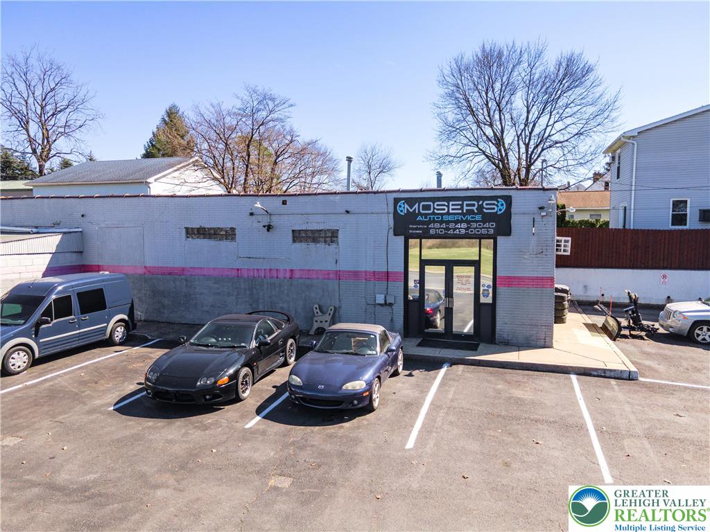 2227 North 3rd Avenue — photo