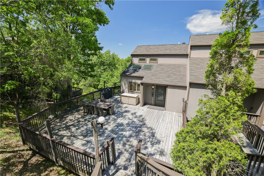 298 Overlook Way — photo