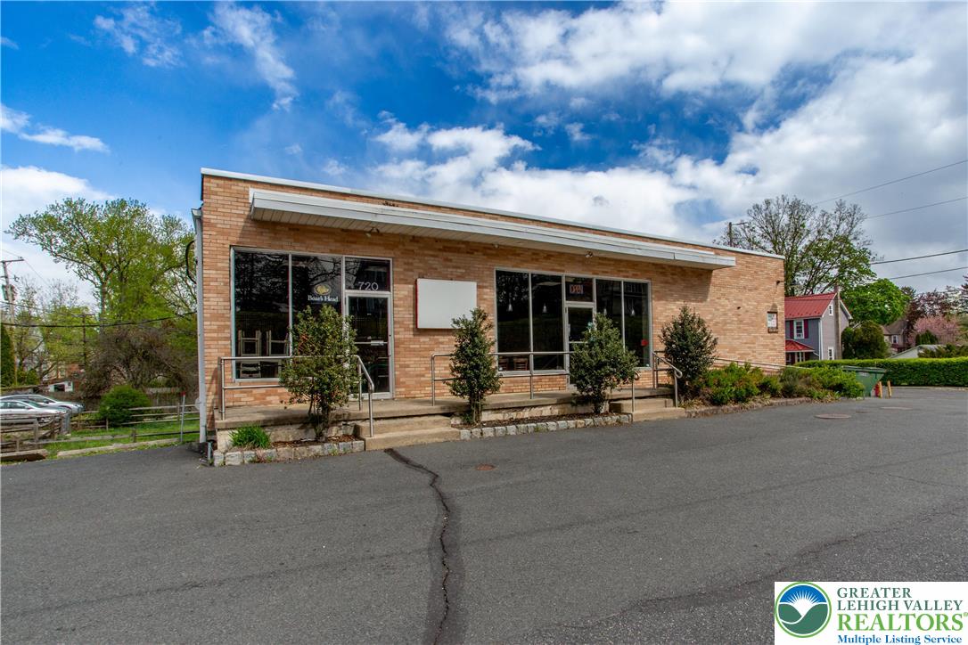 720 Easton Road, Riegelsville Boro, PA 18077 — photo 2