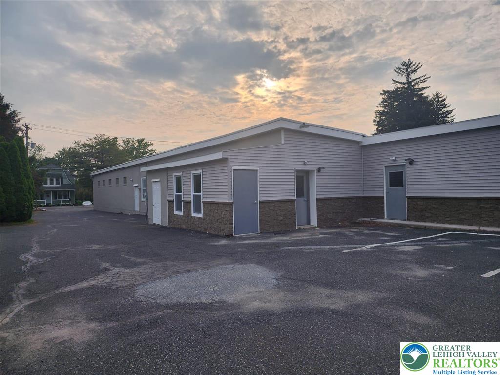 1131 Trexlertown Road — photo