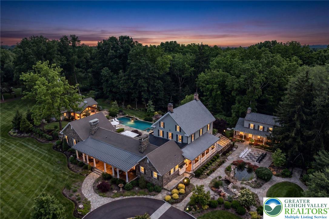 9 Blueberry Lane — photo