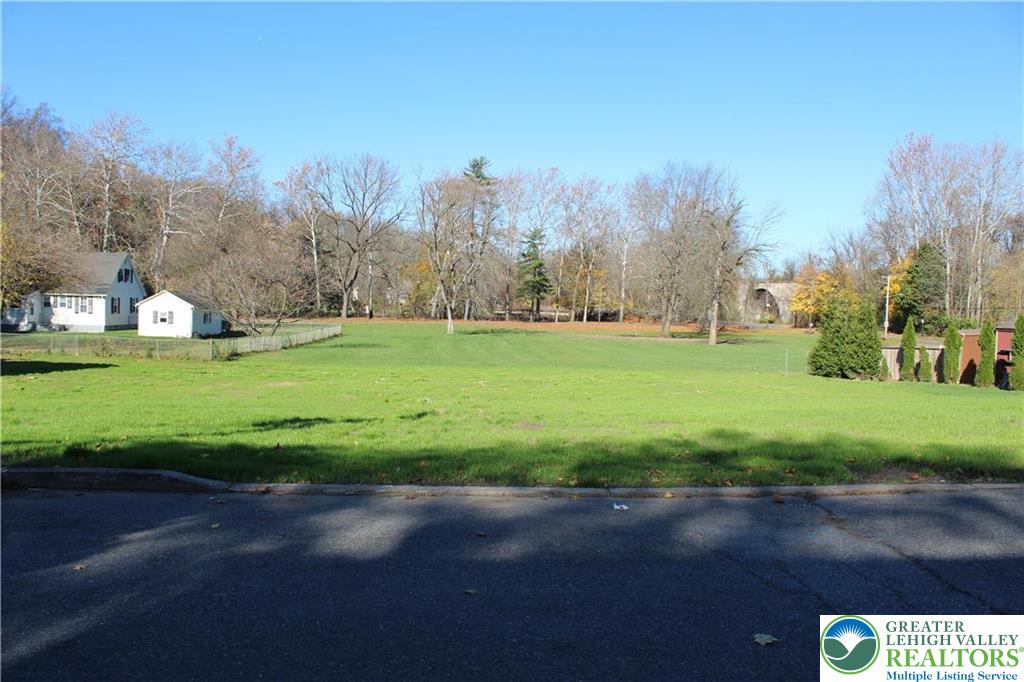 1837 Norwood Street — photo