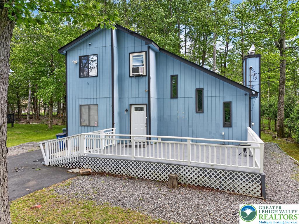 3335 Woodland Drive — photo