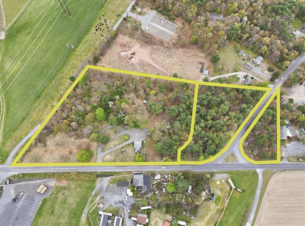 6340 Interchange Road — photo