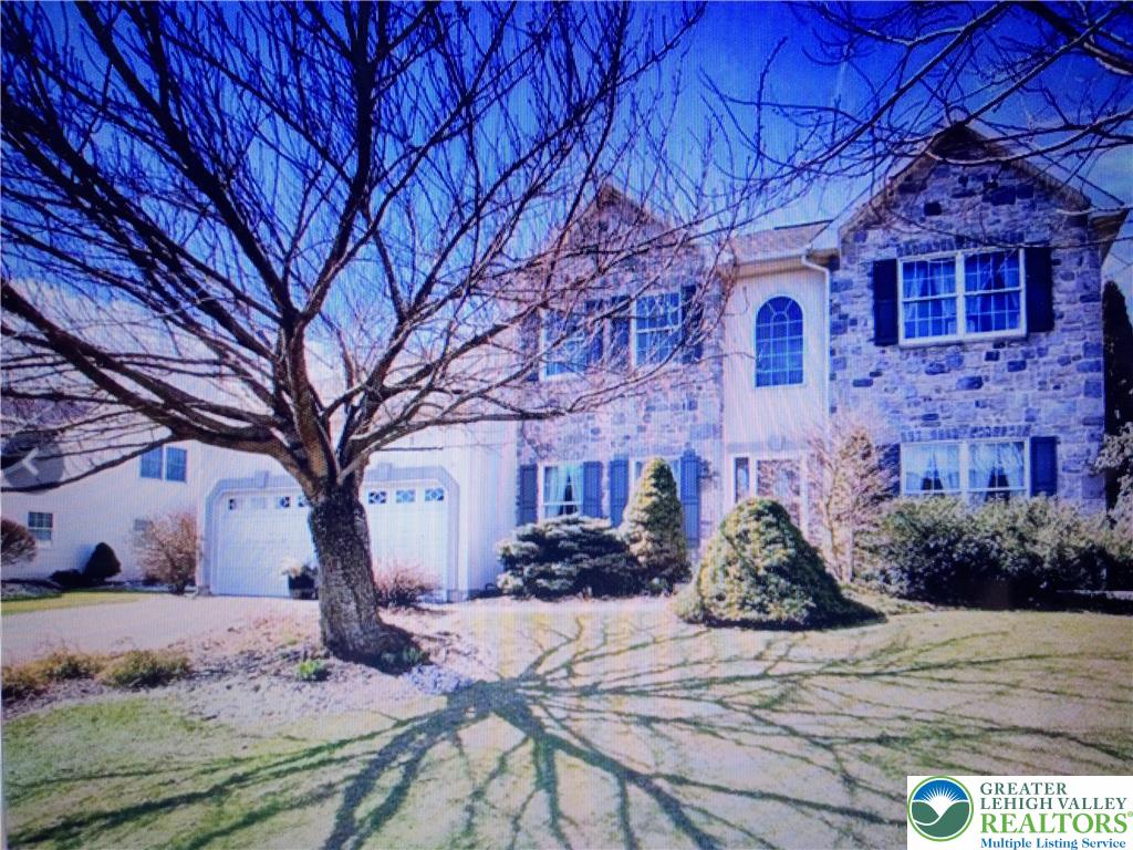 1560 Deer Path Road — photo