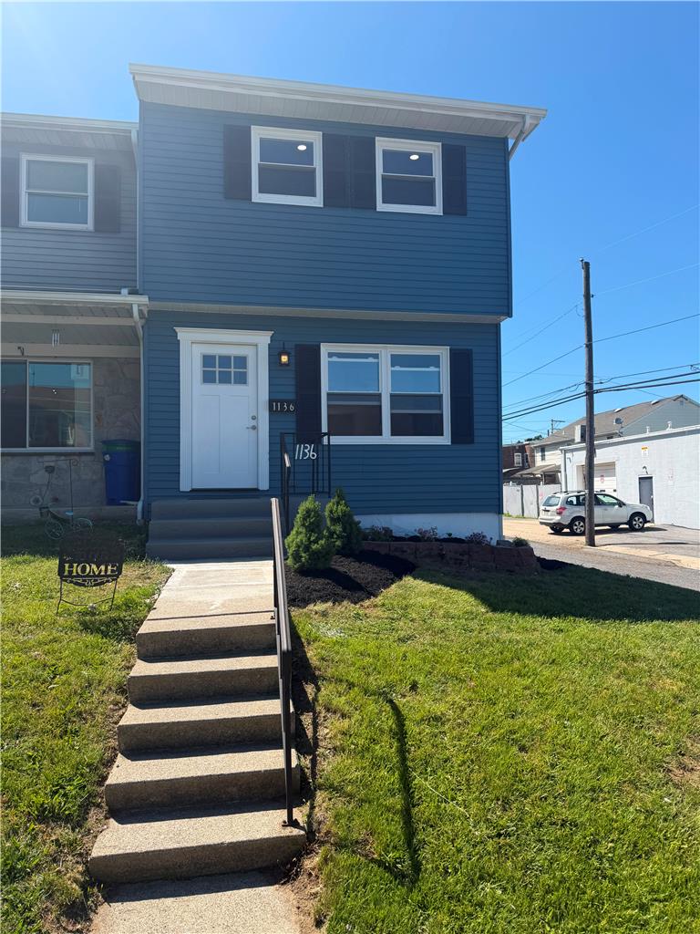 1136 West Washington Street — photo
