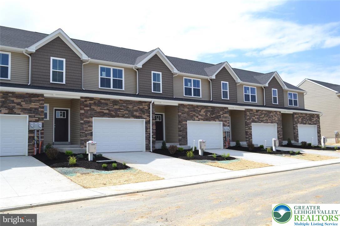 223 Lucille Way Lot #25 — photo