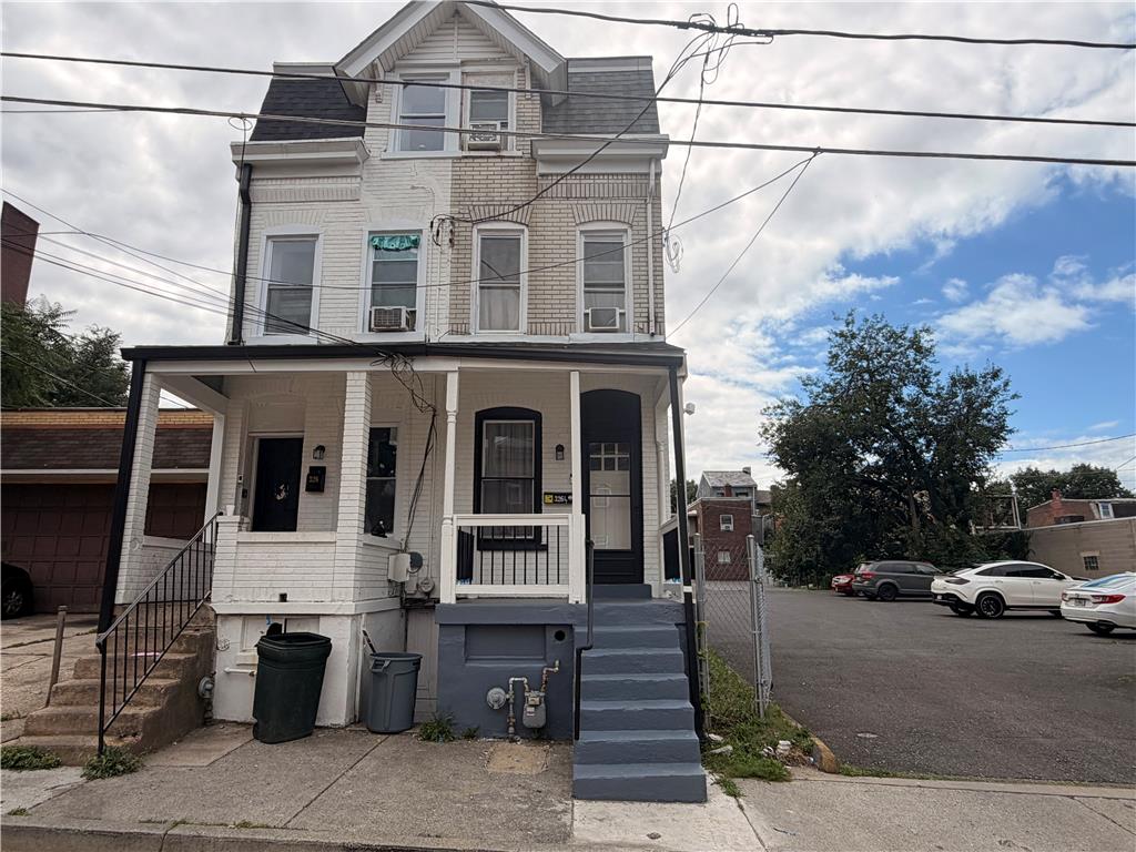 326 North Church Street — photo