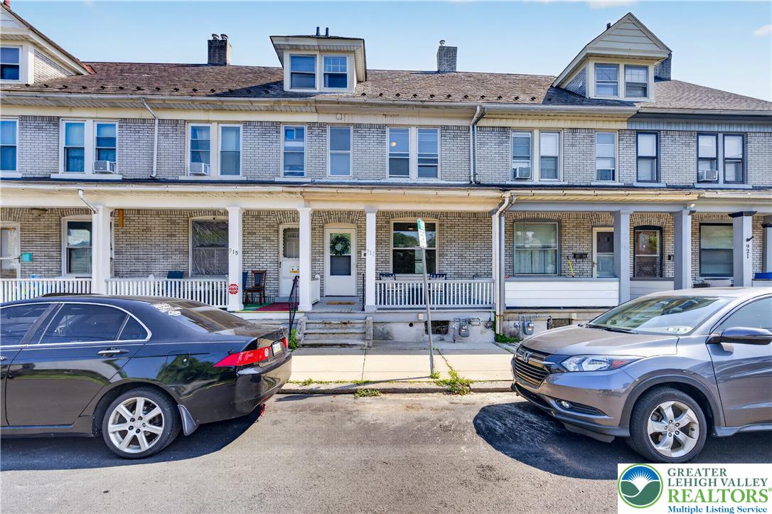 917 Spring Street — photo