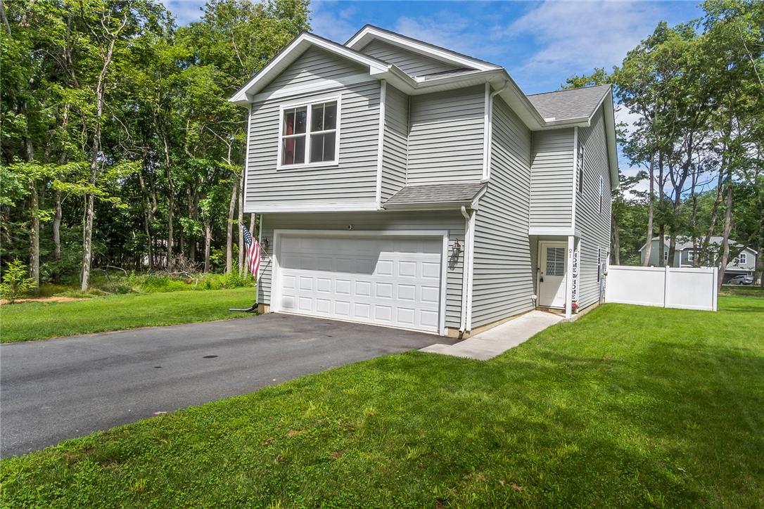21 Satin Way — photo