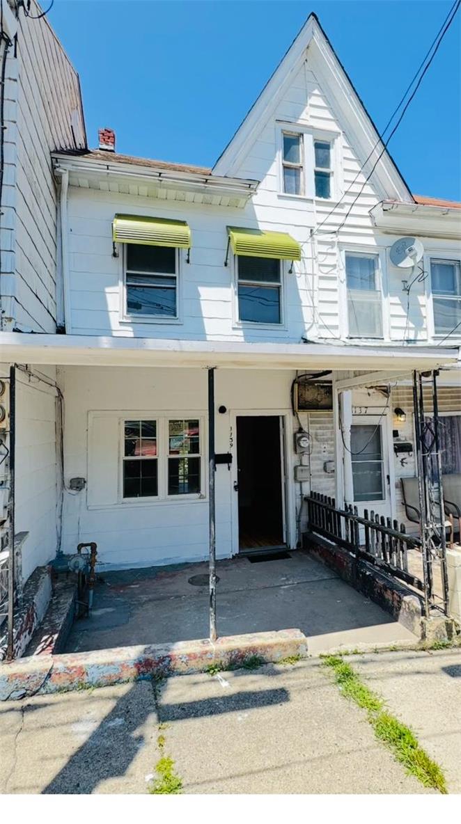 1139 West Pine Street — photo