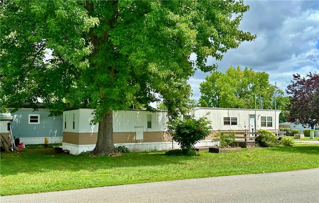 8700 Turkey Ridge Road — photo