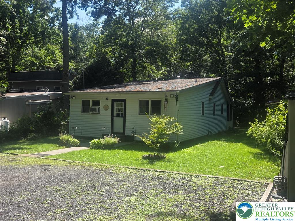 100 Creek Drive — photo