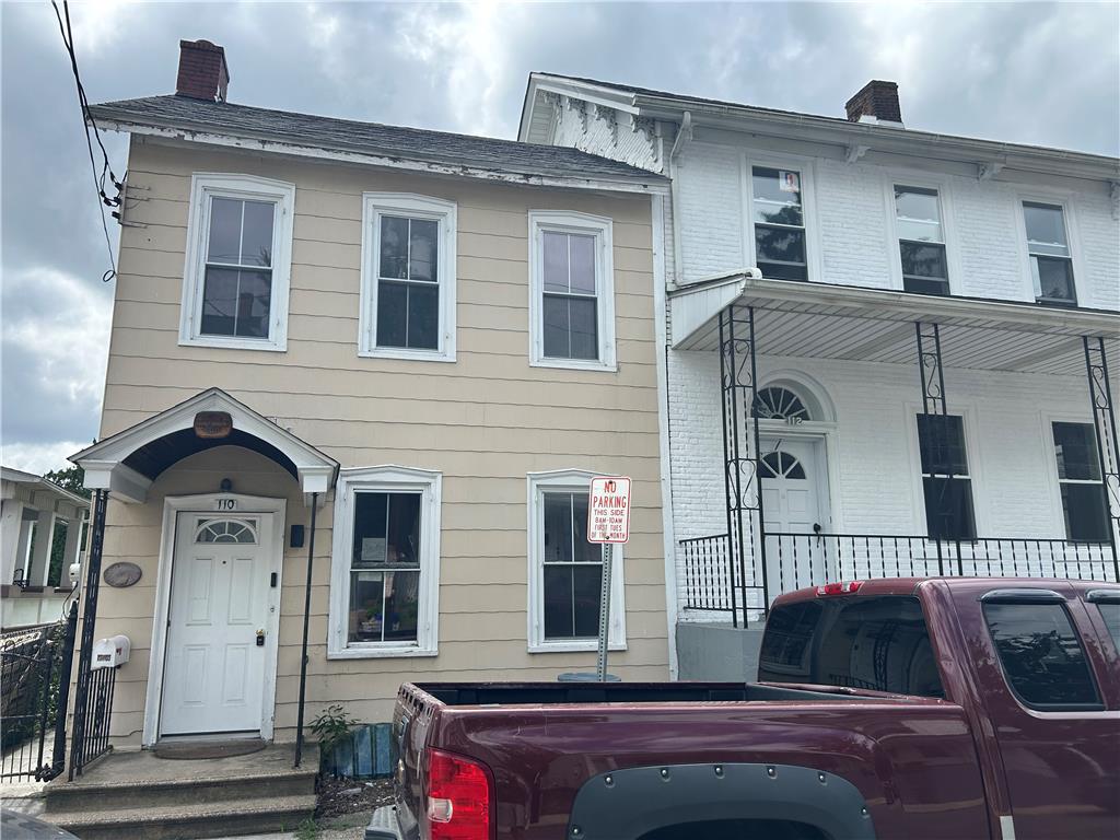 110 Front Street — photo