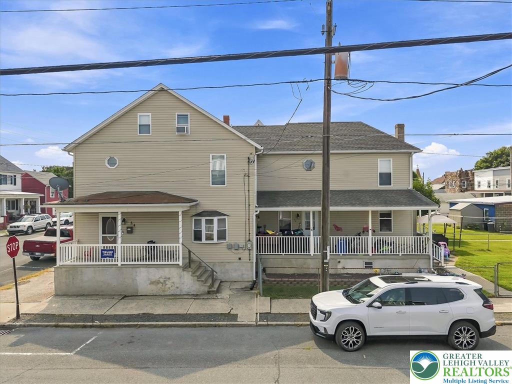54 East White Street — photo