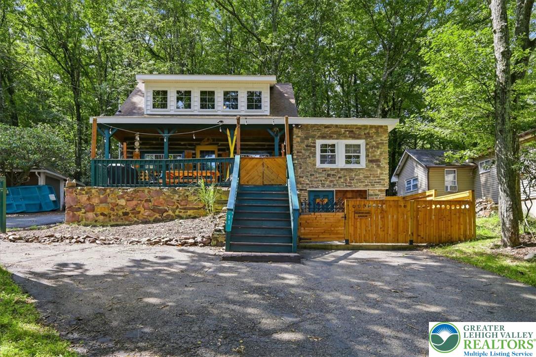 71 South Lake Drive — photo
