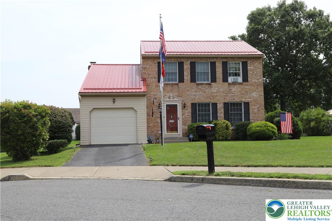 3514 White Oak Circle — photo
