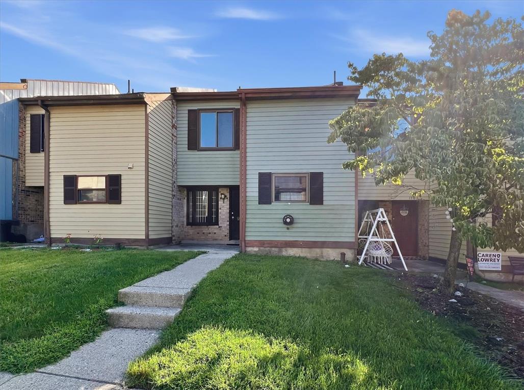 1705 Sequoia Court — photo