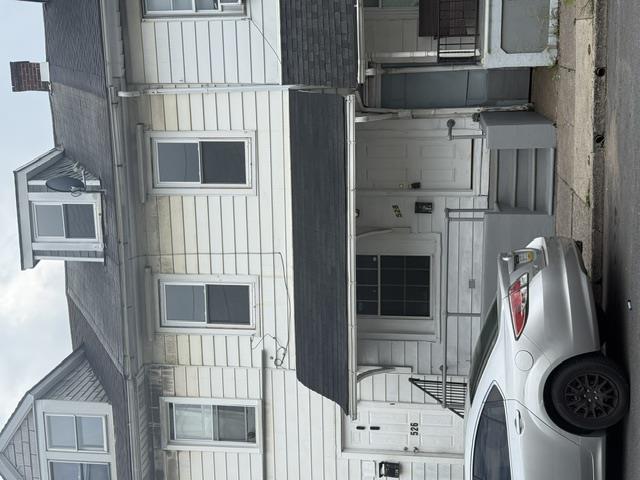 528 Gordon Street — photo