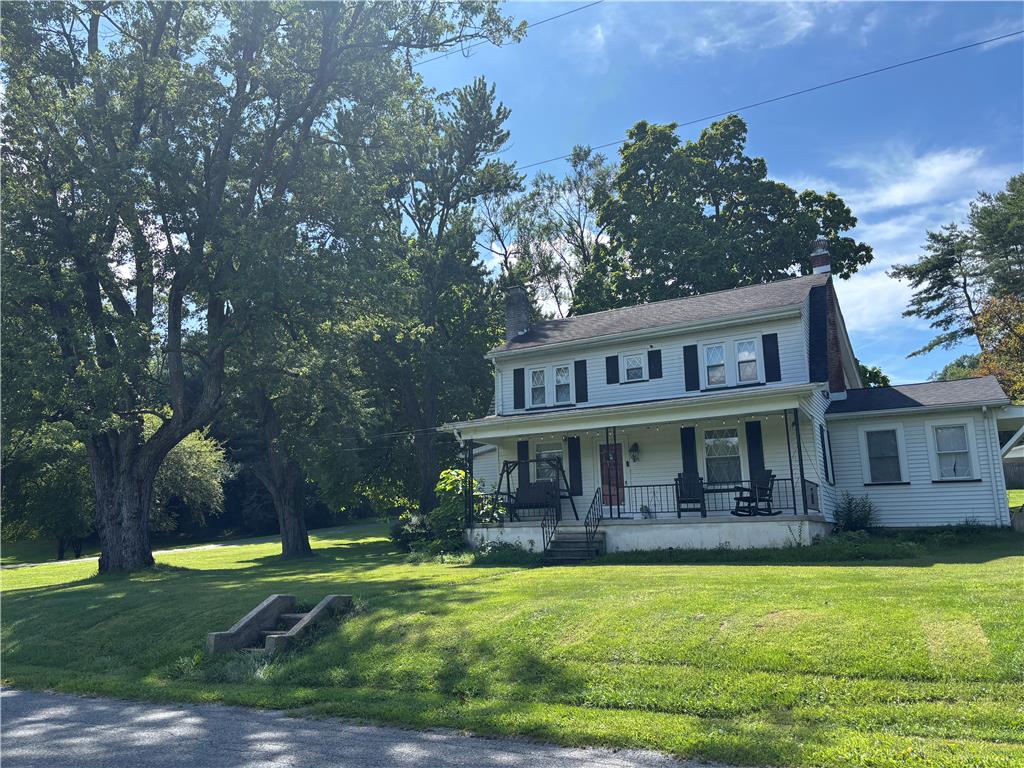 231 Laurel Road — photo