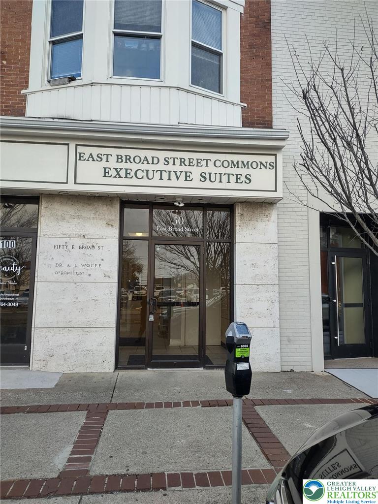 50 East Broad Street 115 — photo