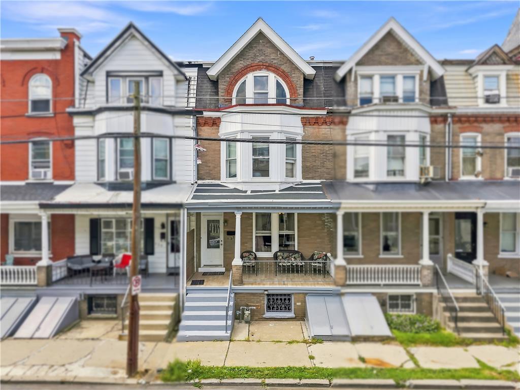 132 N Madison Street — photo