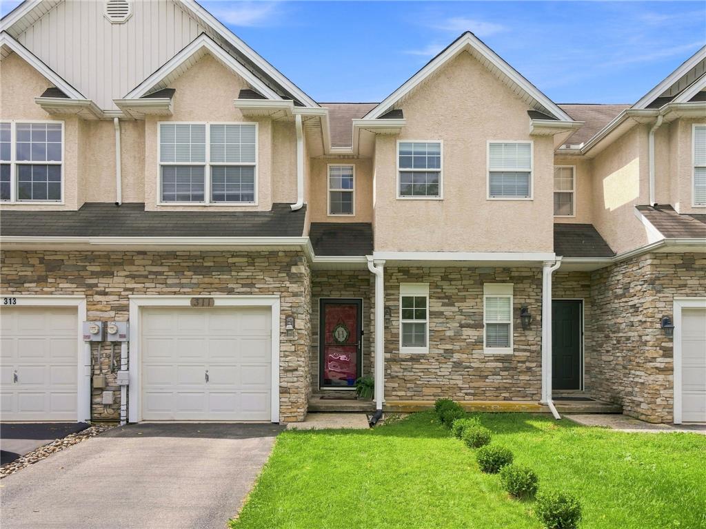 311 Maple Court — photo