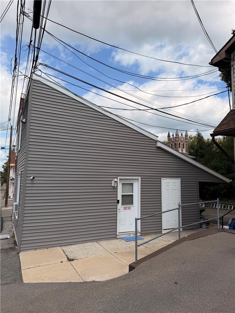 60 East North Street B3 — photo