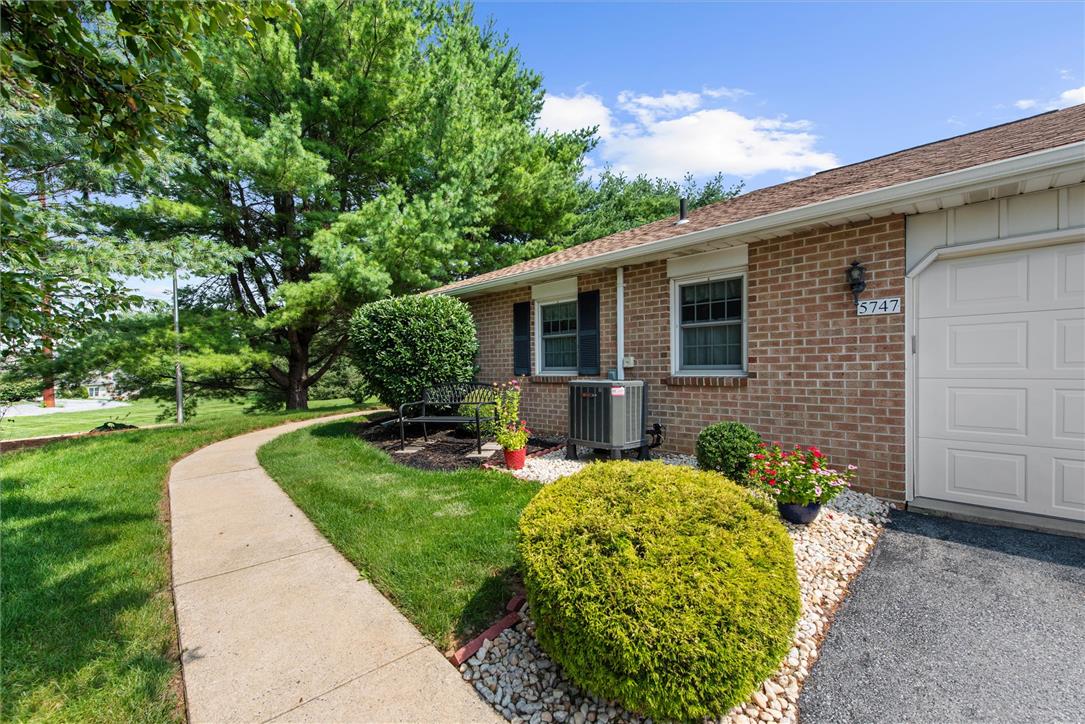 5747 Whitemarsh Drive — photo