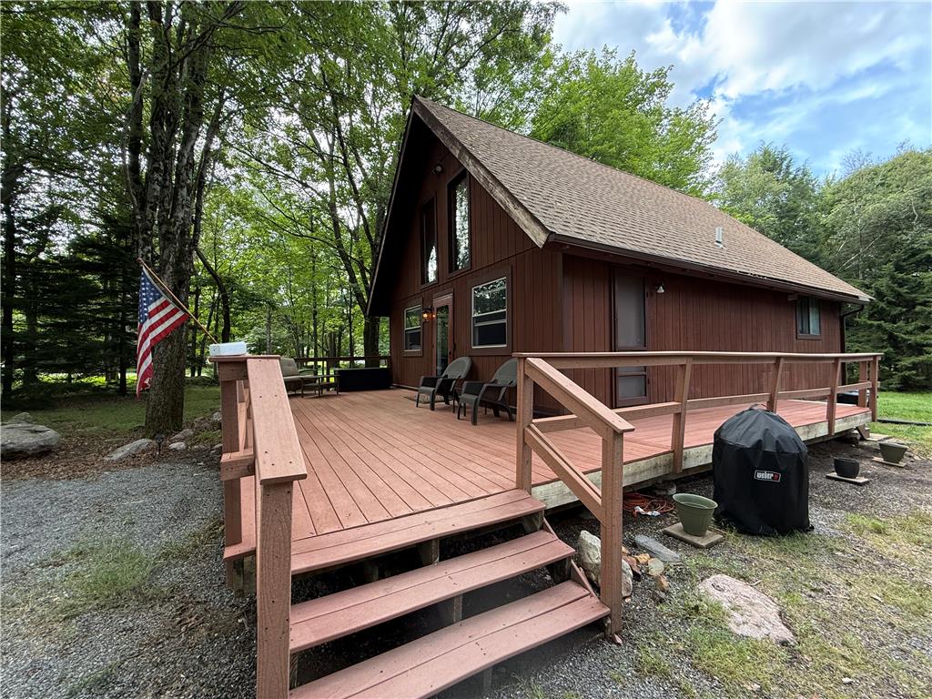 195 Lipo Way — photo