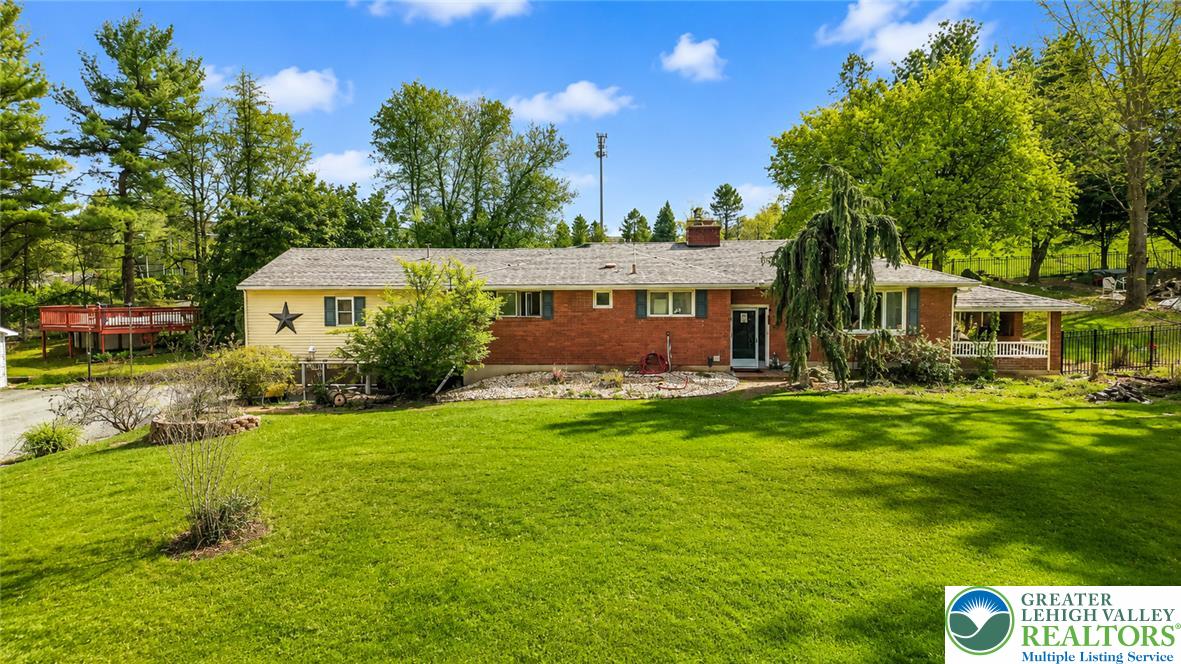 1042 Neffs Laurys Road — photo