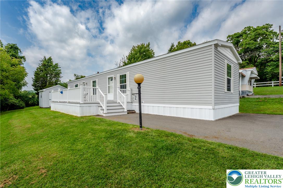 2 Chestnut Ridge Circle — photo