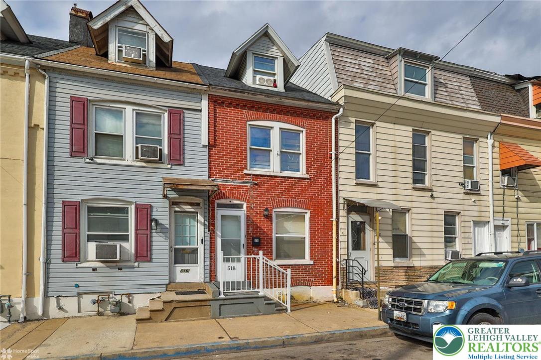 518 North New Street — photo