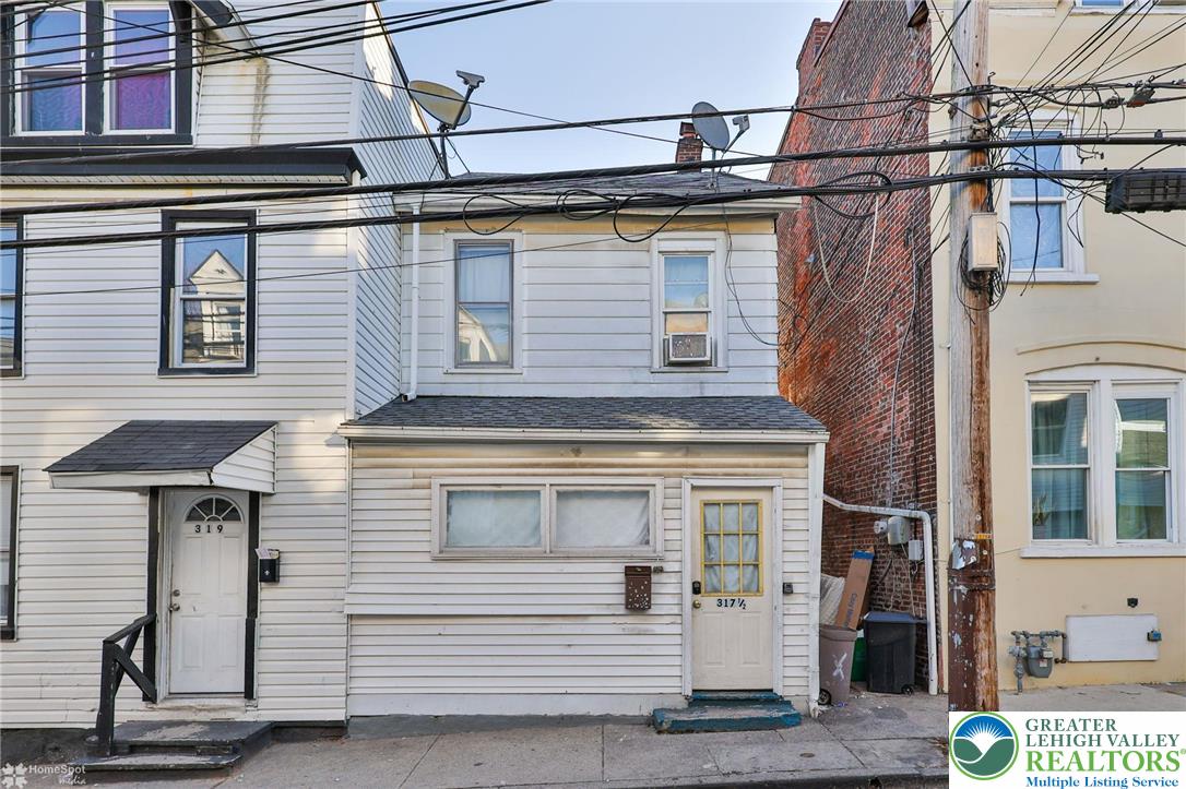 317 North Law Street — photo